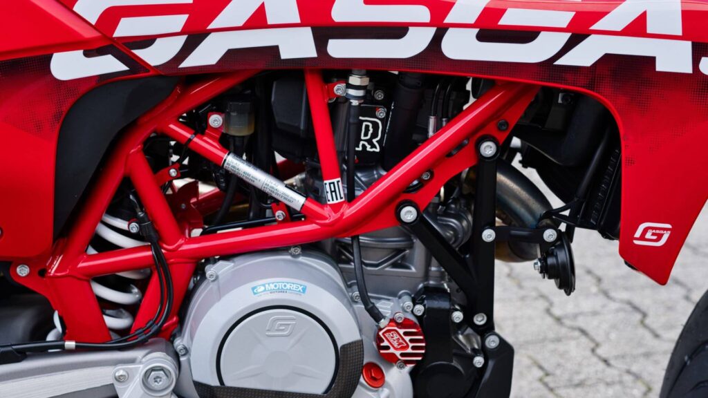 Sauberer Motorblock - GasGas SM 700