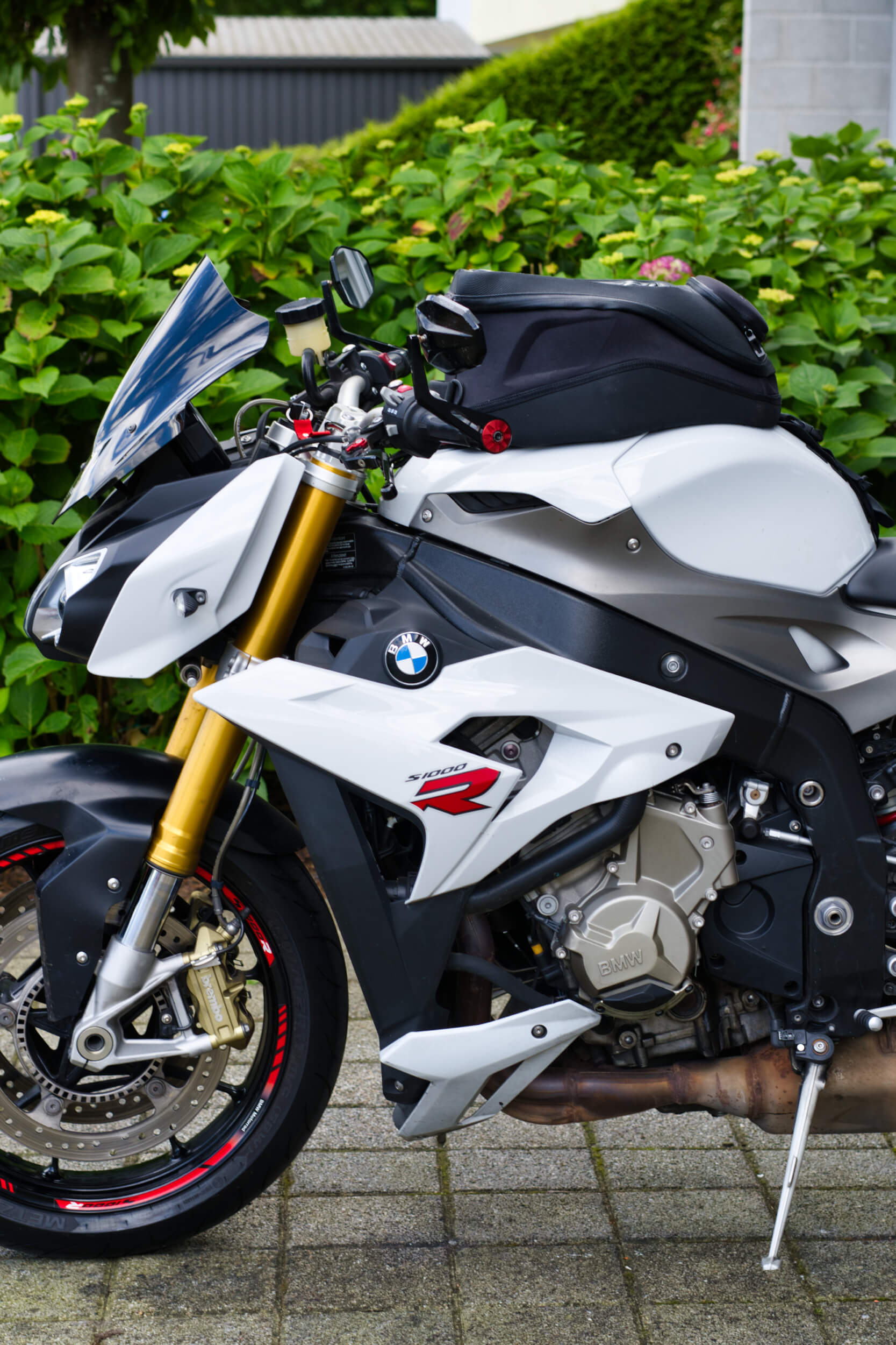 BMW Tankrucksack S1000R montiert