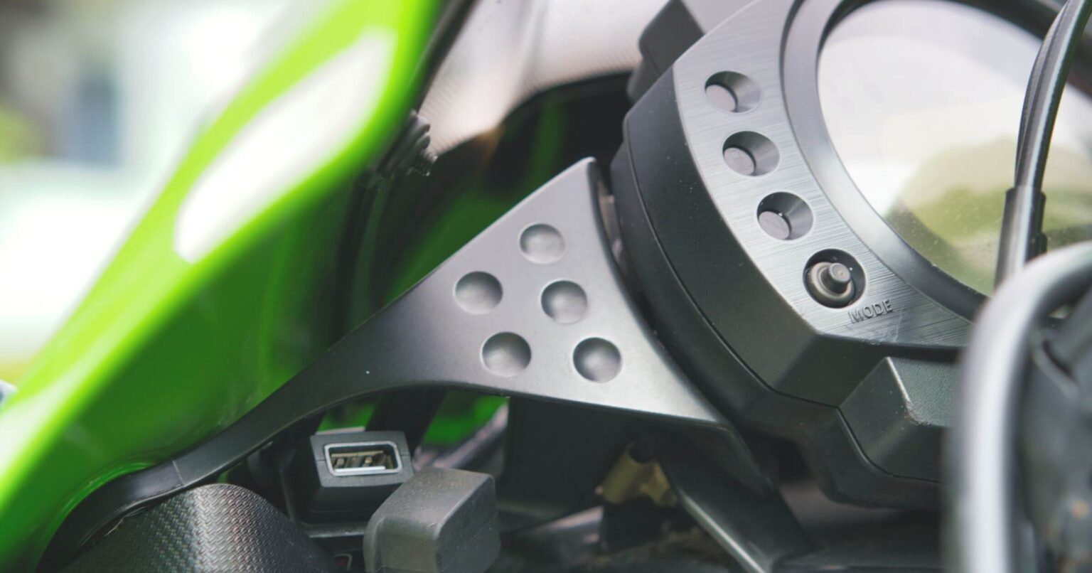 Motorrad USB-Nachruestset Test und Erfahrungen