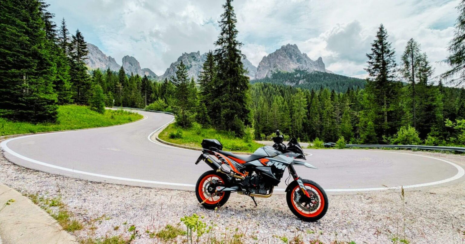 Suedtirol Motorradtour 3 Zinnen Misurinapass und Groedner Joch