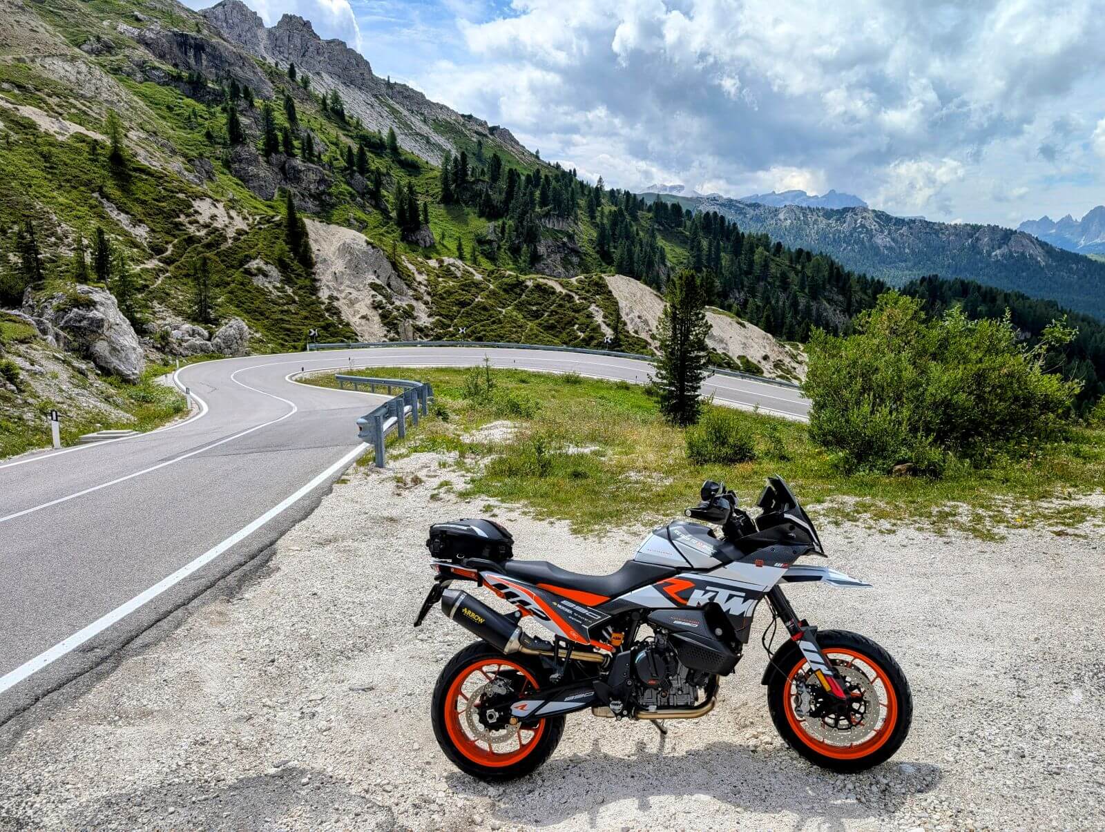 Valparolapass KTM 890 SMT