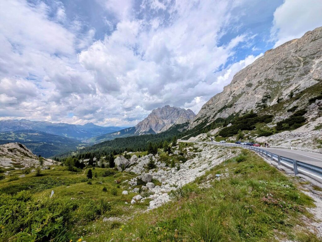 Valparolapass Suedtirol