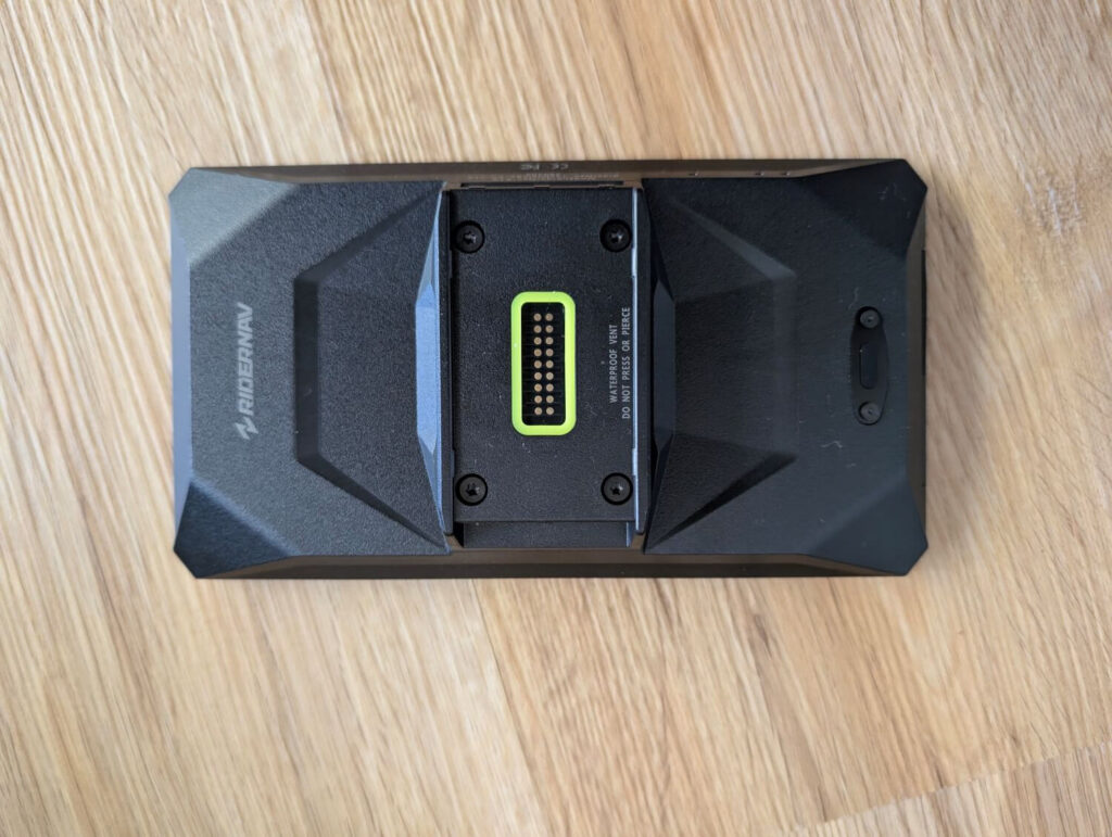 Ridernav R7X Rueckseite